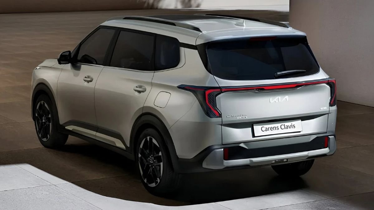 Kia Carens Clavis 2025